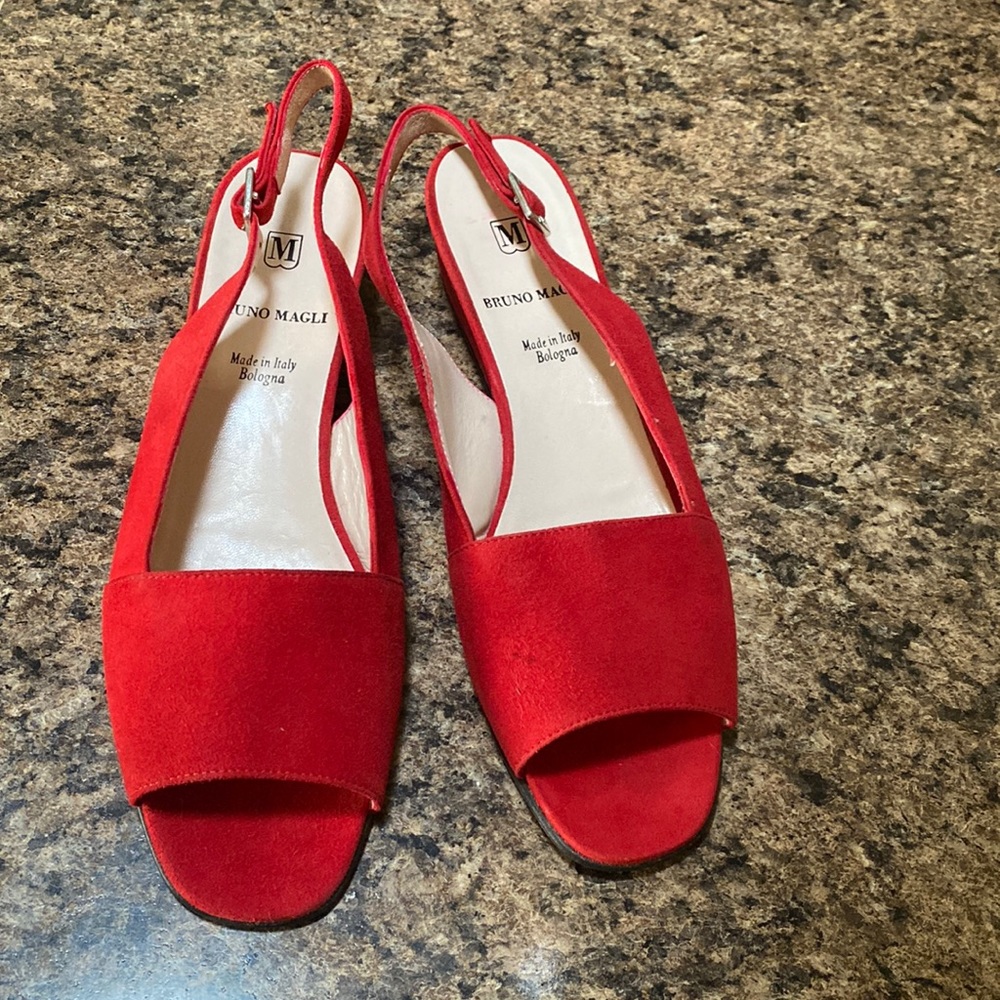 Bruno Magli shoes size 8 AA